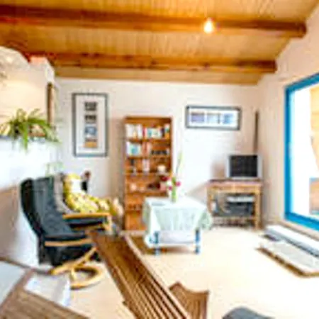 House With 2 Bedrooms In With Wonderful Sea View Enclosed Garden And Wifi Prázdninový dům Barbâtre