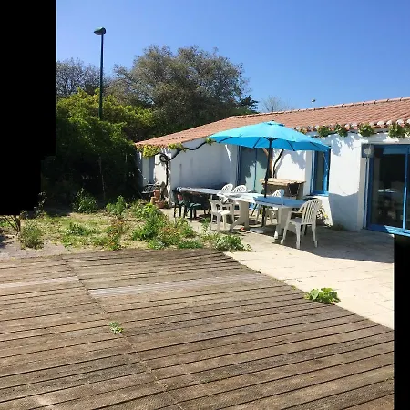 House With 2 Bedrooms In With Wonderful Sea View Enclosed Garden And Wifi Prázdninový dům *